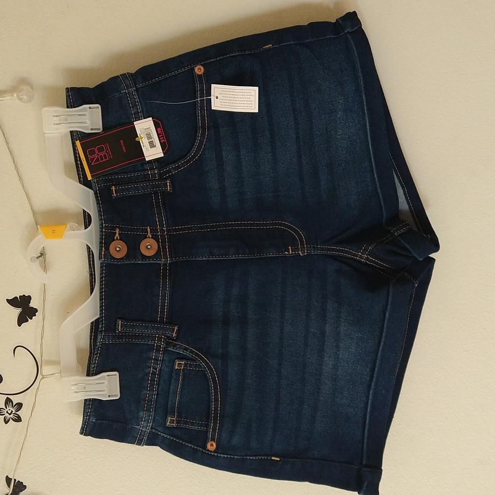 Short jeans - Picture 3 of 10